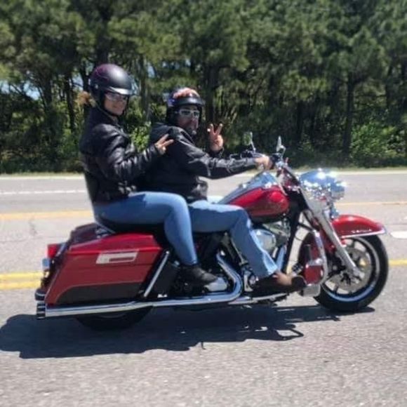 Meet your Posher, Heather - Picture 1 of 1